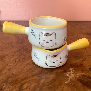 Ceramic Cat,Fish Miniature Individual Milk Creamers Syrup 2oz W/  Yellow Handle
